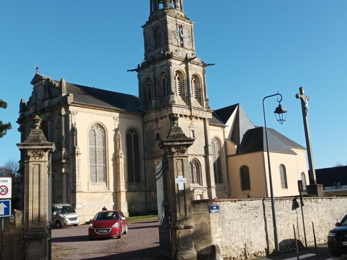 Gites Les Pourquoi Pas - Residence De Tourisme Dsv Bayeux Exteriér fotografie